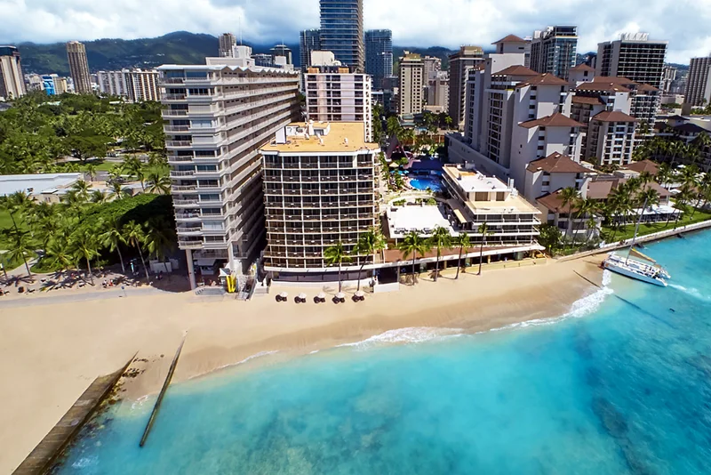 OUTRIGGER REEF WAIKIKI BEACH RESORT